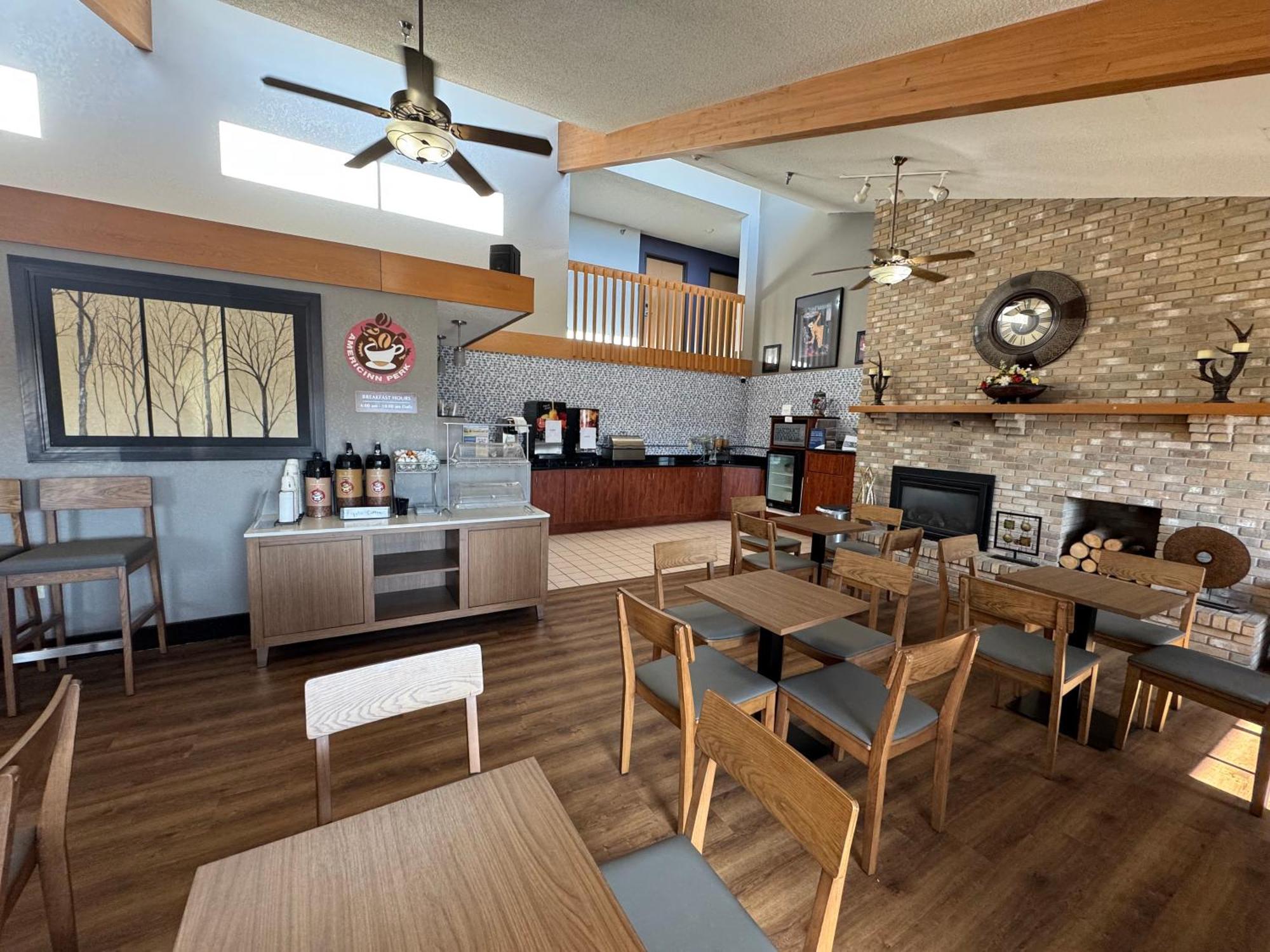 Americinn By Wyndham Albert Lea Buitenkant foto