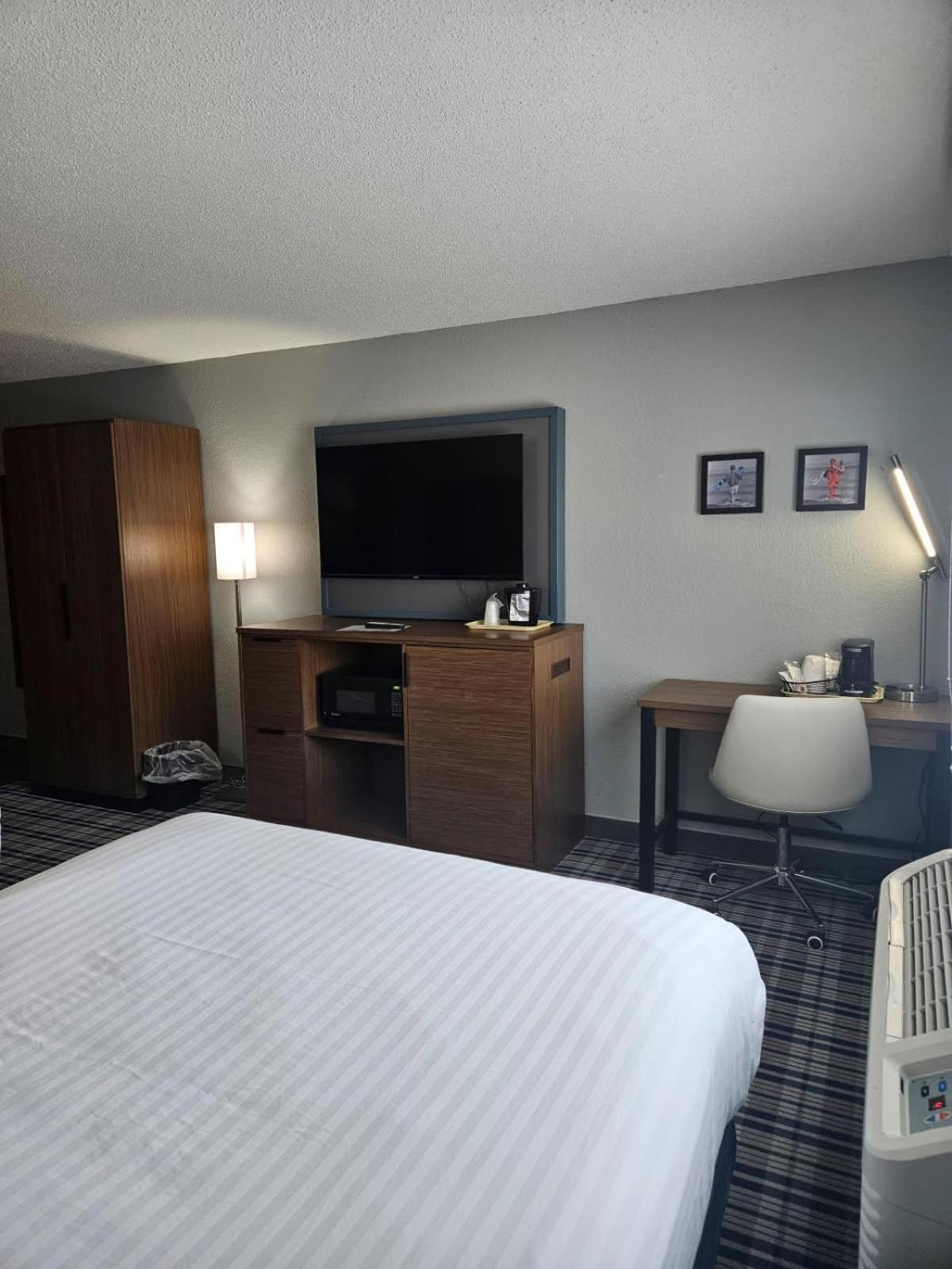 Americinn By Wyndham Albert Lea Buitenkant foto